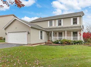 3420 Turnberry Dr, McHenry, IL 60050