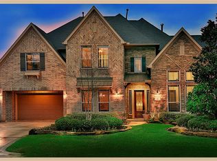 11 Mosaic Point Pl, The Woodlands, TX 77389