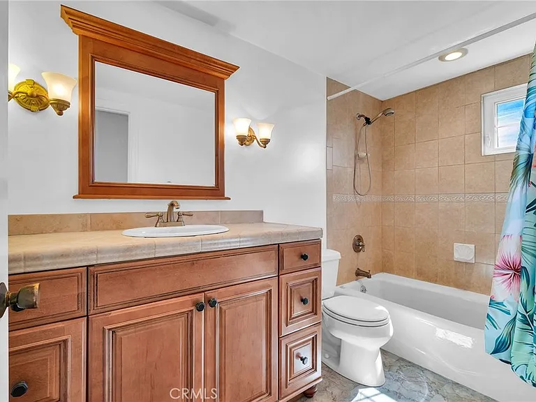 3675 Vigilance Dr — Photo 12