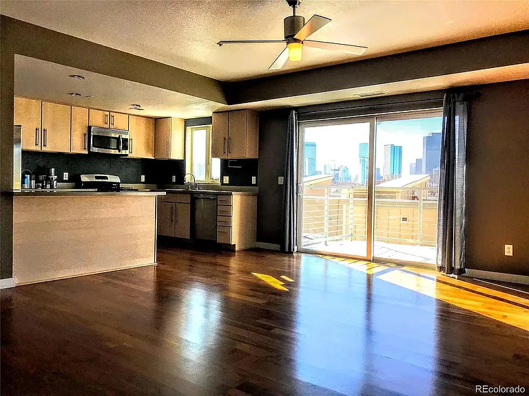 2999 Lawrence St #401 — Photo 3