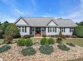 7 Harvester Ln, Fountain Inn, SC 29644