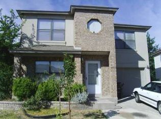 4915 Hilltop Field Dr, San Antonio, TX 78240
