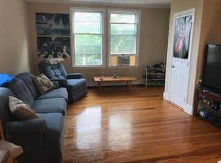 73 Evergreen St APT 3, Providence, RI 02906