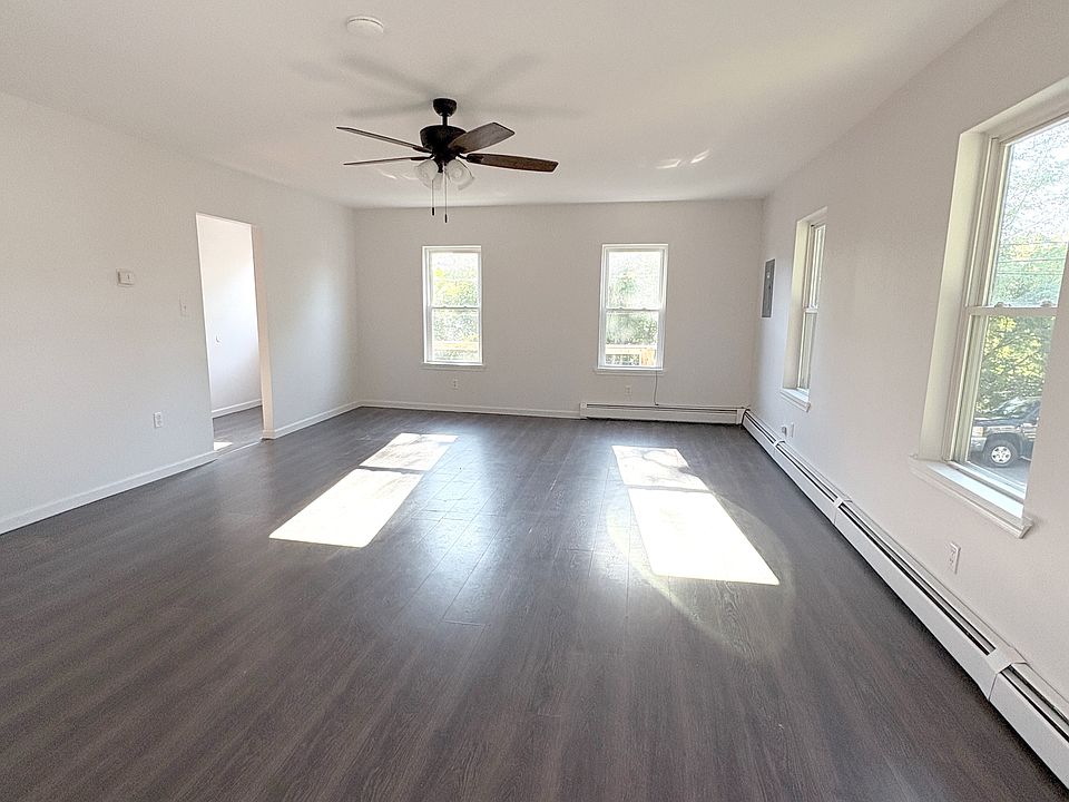 Living Room - Main Floor