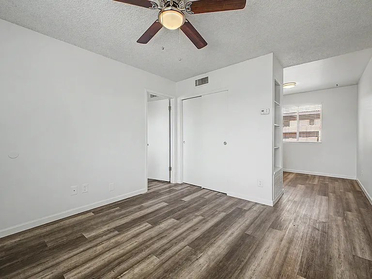 2209-2211 S Granada Dr #2209-A — Photo 12
