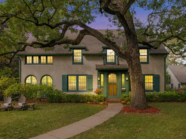 9 Benhill Rd, Saint Paul, MN 55105