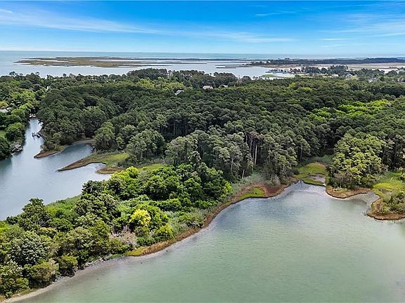 3rd image of 87 Pasture Rd
