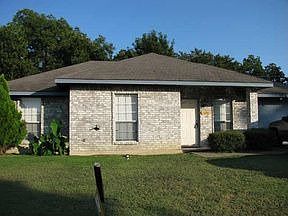 1st image of 526 Jean Dr