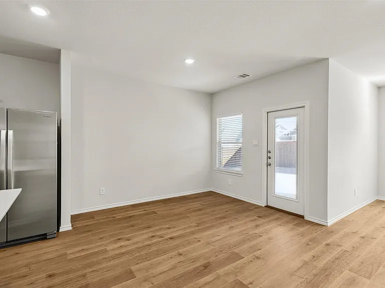 13204 Enclave Pkwy — Photo 8