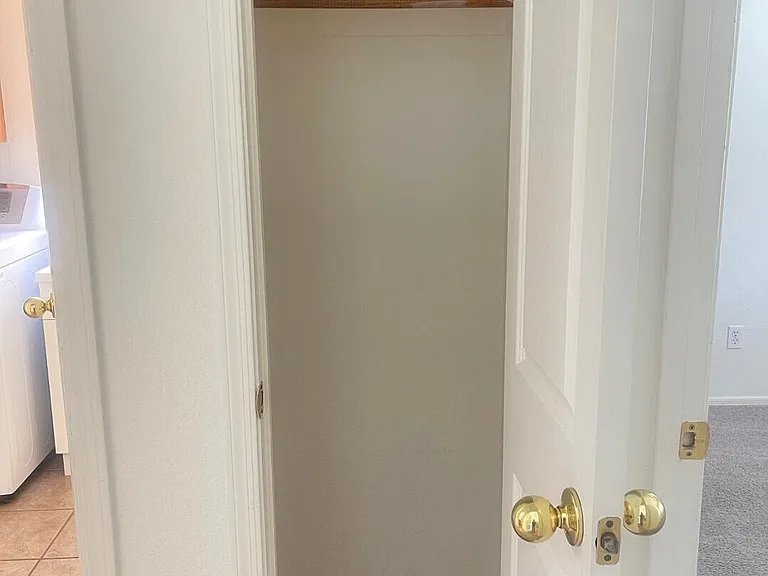 8345 W Pontiac Dr — Photo 18