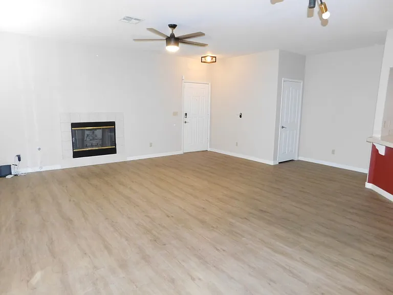 8301 Boseck Dr #115 — Photo 33