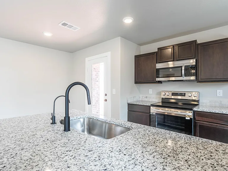 7114 Anticline Ct — Photo 5