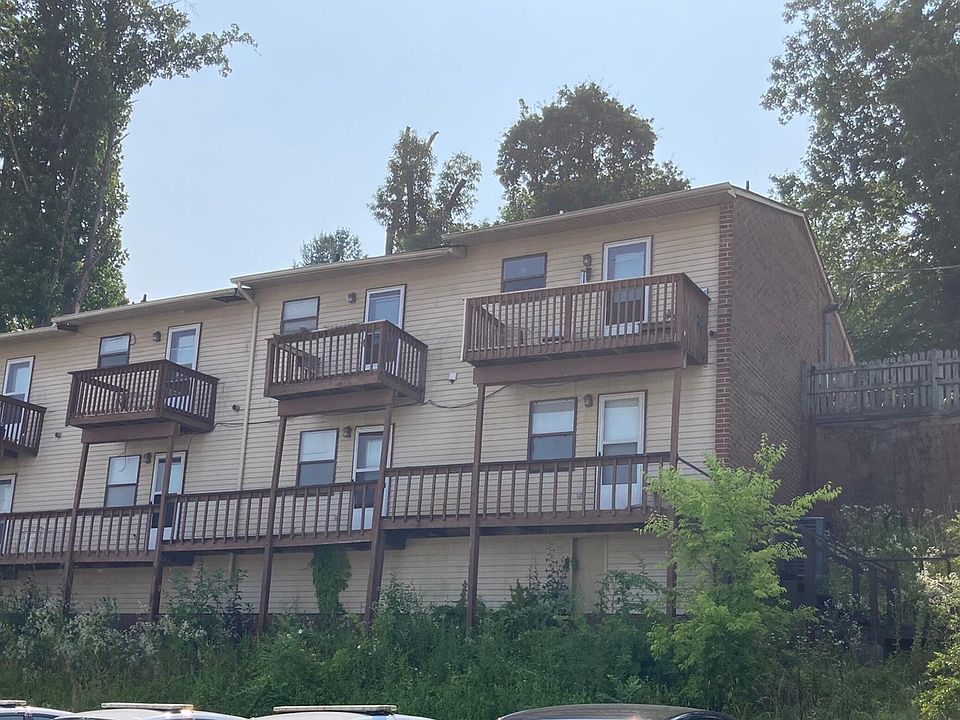 2nd image of 205 4th St