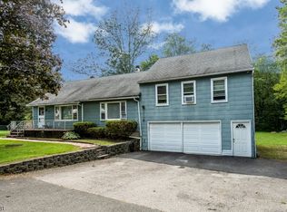 797 Warwick Tpke, Hewitt, NJ 07421