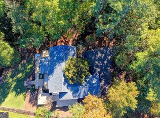 3235 Chimney Cove Dr, Cumming, GA 30041