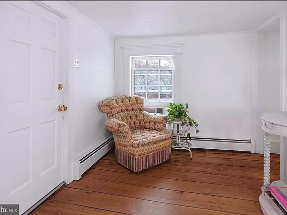 3rd image of 71 N Union St #B