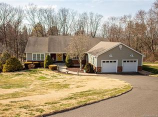 19 Stephanies Way, Manchester, CT 06040