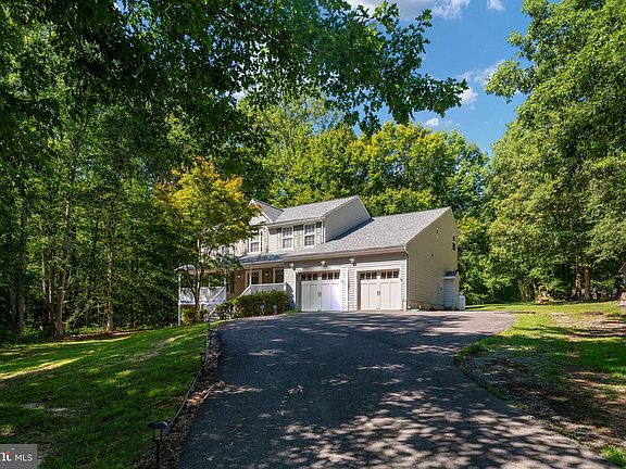 4th image of 79 Harwill Dr