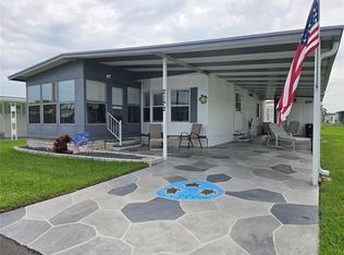 2122 WATERVIEW DRIVE, HOLIDAY, FL 34691