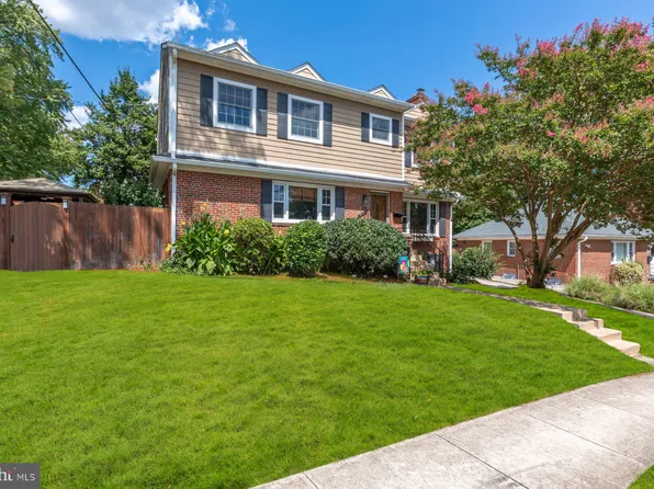 2605 Eccleston St, Silver Spring, MD 20902