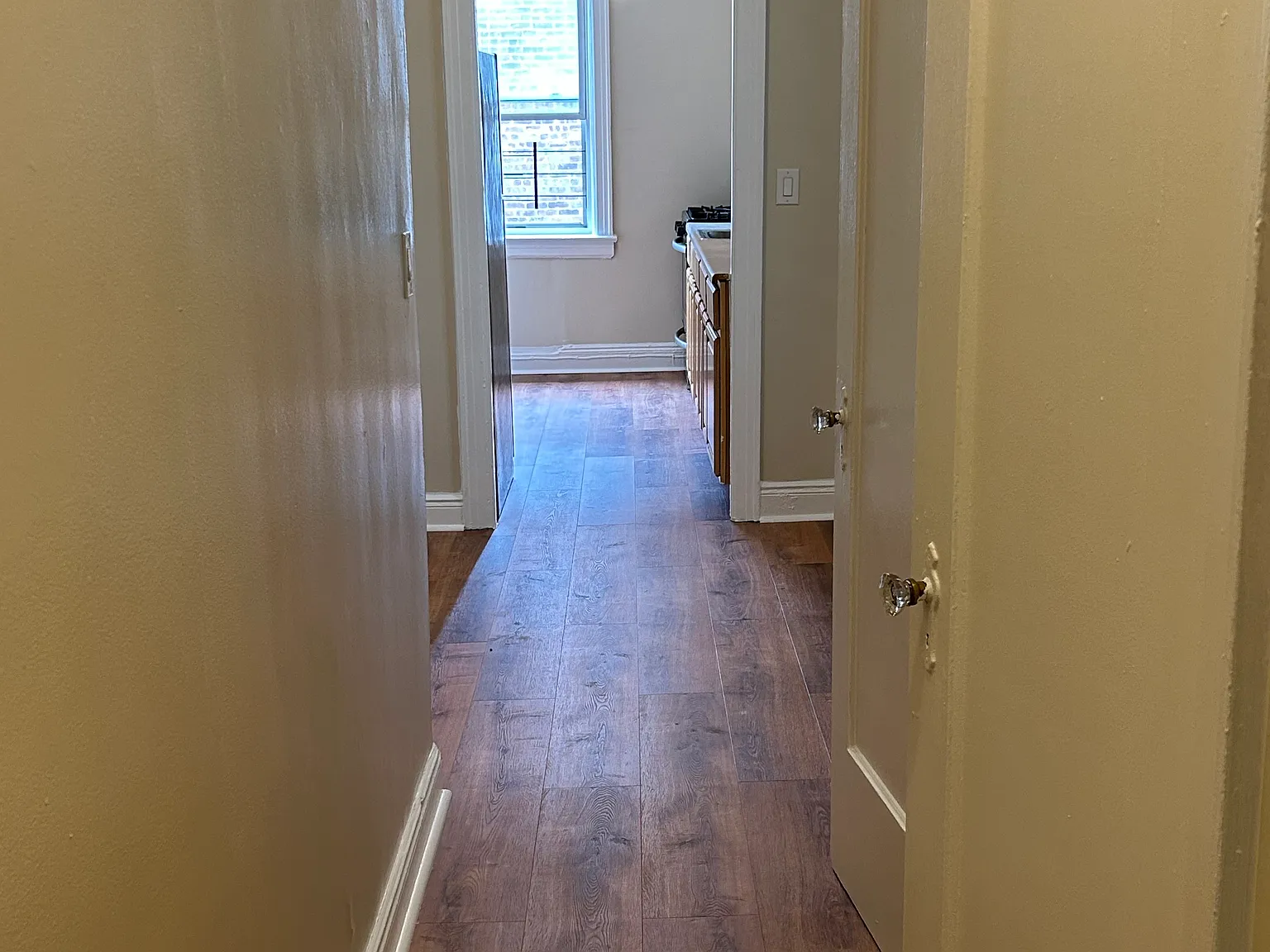 1 bed, 144 sqft, $1,100 — Photo 3