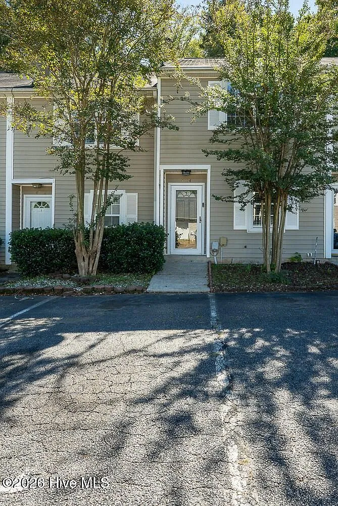 4714 Brookwood Dr — Photo 1