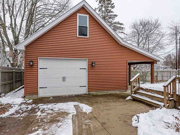 4th image of 606 E Saint Andrews Rd