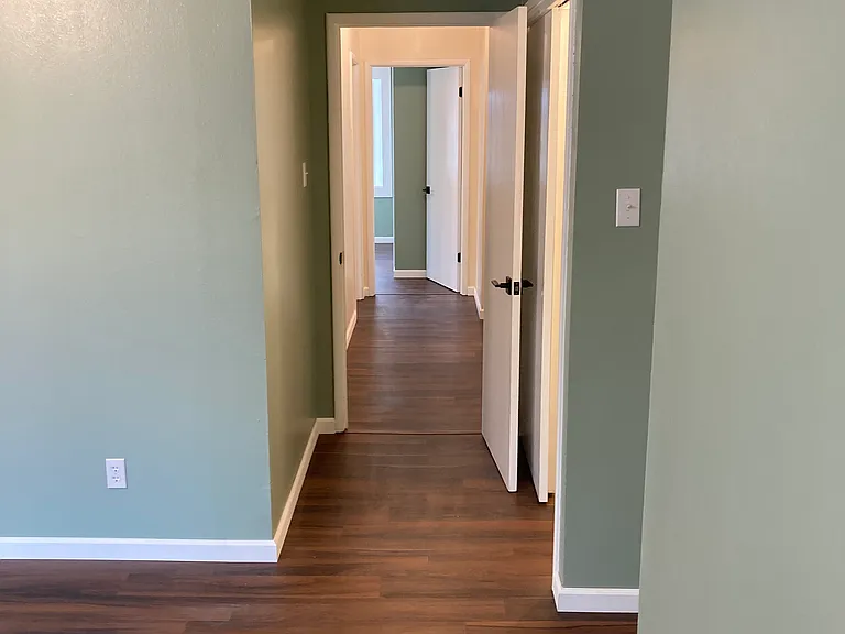914 S Hickory St #1 — Photo 14