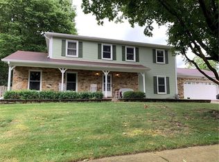 110 Goldenrod Ln, Fishers, IN 46038