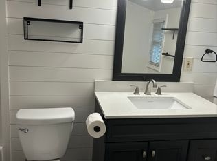 205 S Ottawa St APT 1, Saint Johns, MI