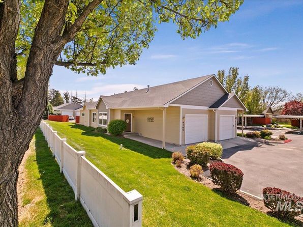 9165 W Brogan Dr, Boise, ID 83709