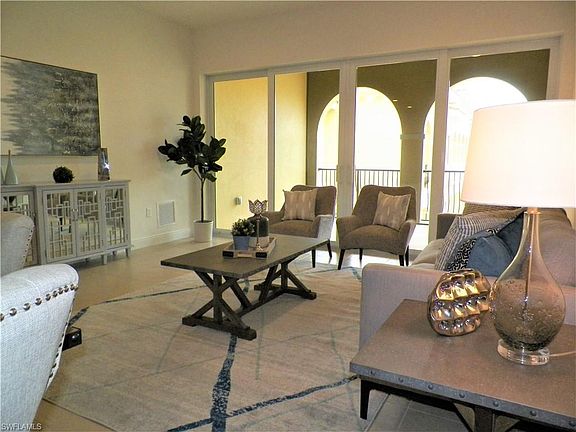 5th image of 21490 Strada Nuova Cir #405