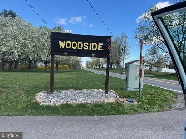 Young Ln, Berkeley Springs, WV 25411