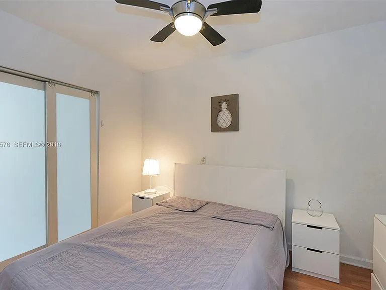 1027 Euclid Ave #5A — Photo 4