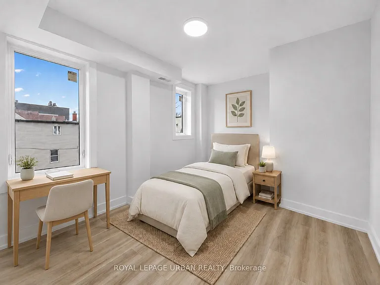 851 Danforth Ave #B — Photo 7