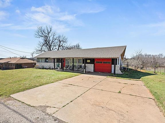 3rd image of 515 Lombardy Rd