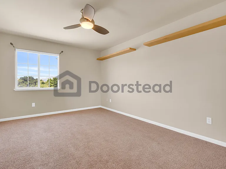 513 Winding Brook Ct — Photo 36