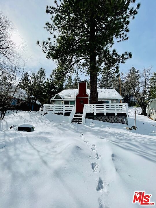 1st image of 2337 Lookout Dr