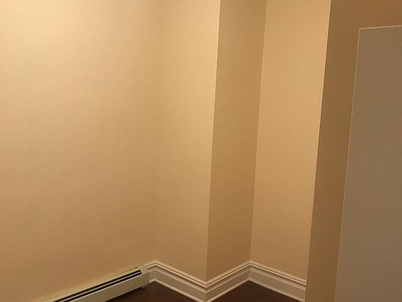 3rd image of 1317 Clay Ave