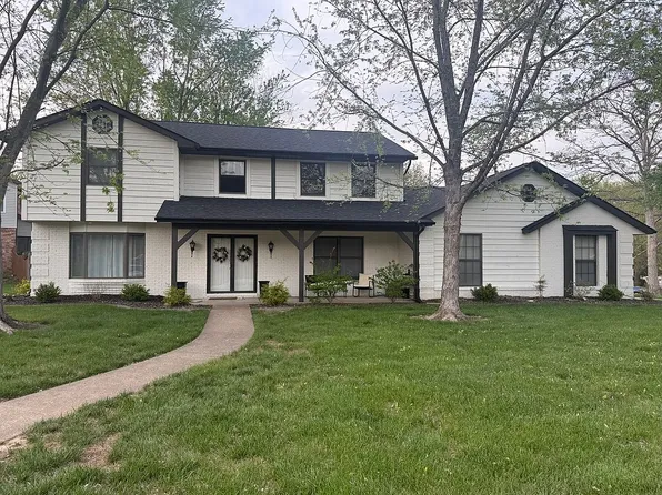 1001 Stonybrook Dr, O Fallon, IL 62269