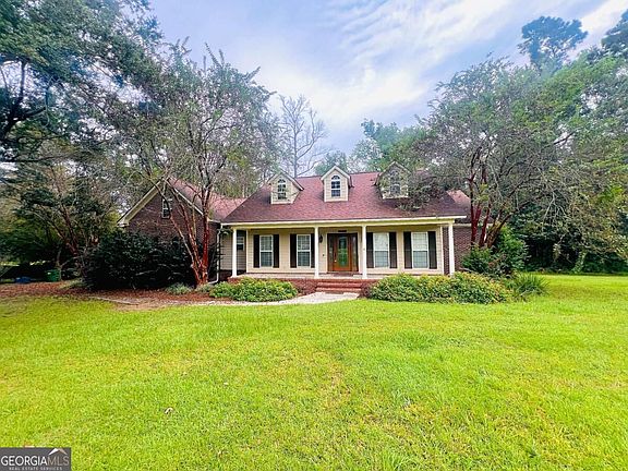2nd image of 4022 Liska Cir