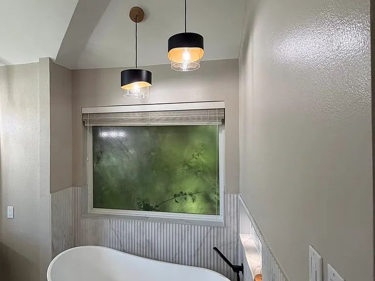 4428 Emerson Dr — Photo 14
