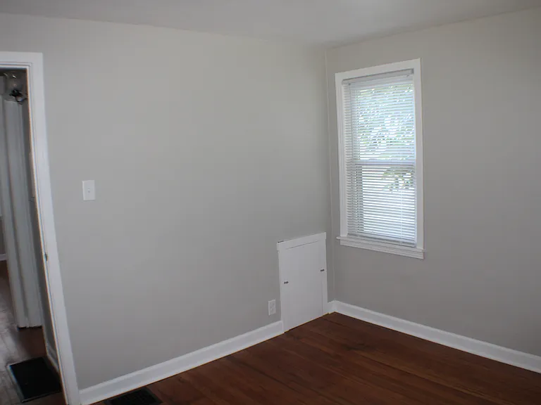 801 Cameron St — Photo 10