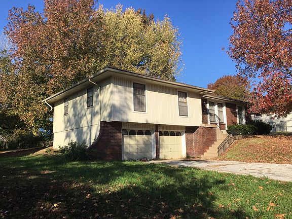 2nd image of 12724 Winchester Ave