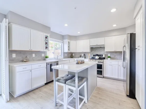 817 Coast Range Dr, Scotts Valley, CA 95066
