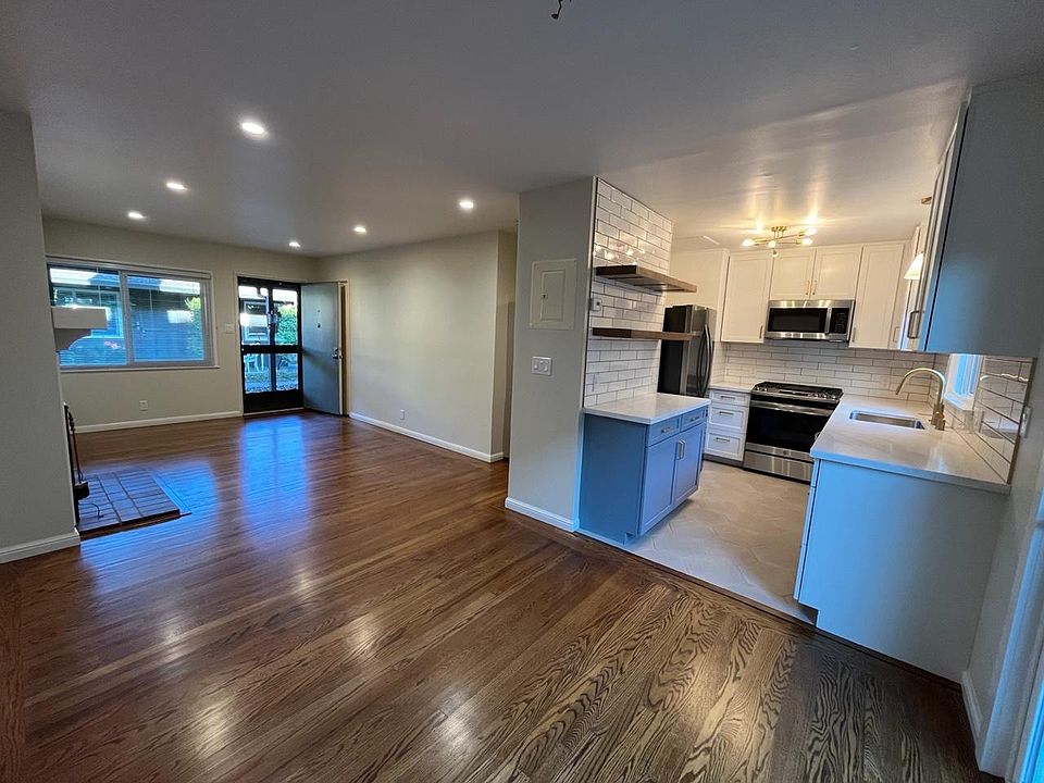 1st image of 715 Roble Ave APT 2