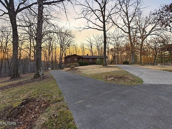 2nd image of 8805 Prairie Schooner Cir