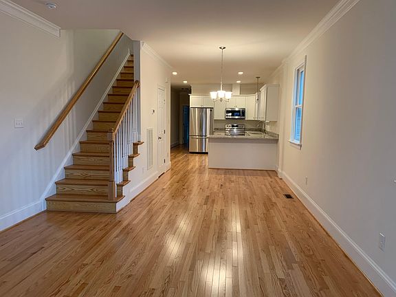 3rd image of 708 N 24th St