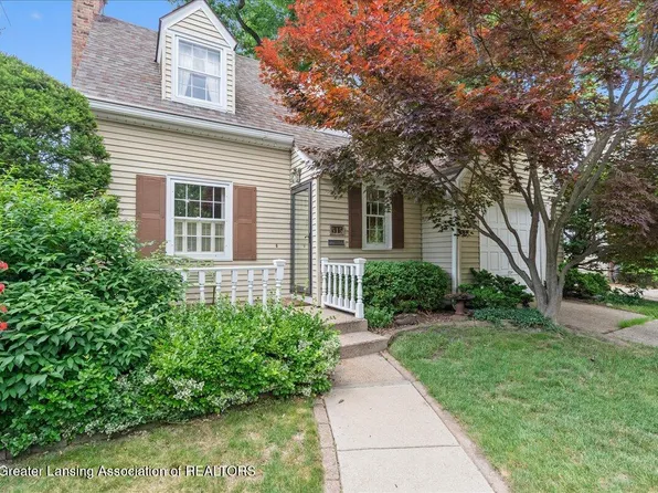 515 W Oakwood Dr, East Lansing, MI 48823