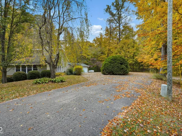 10495 Deer Run Rd, Poland, IN 47868